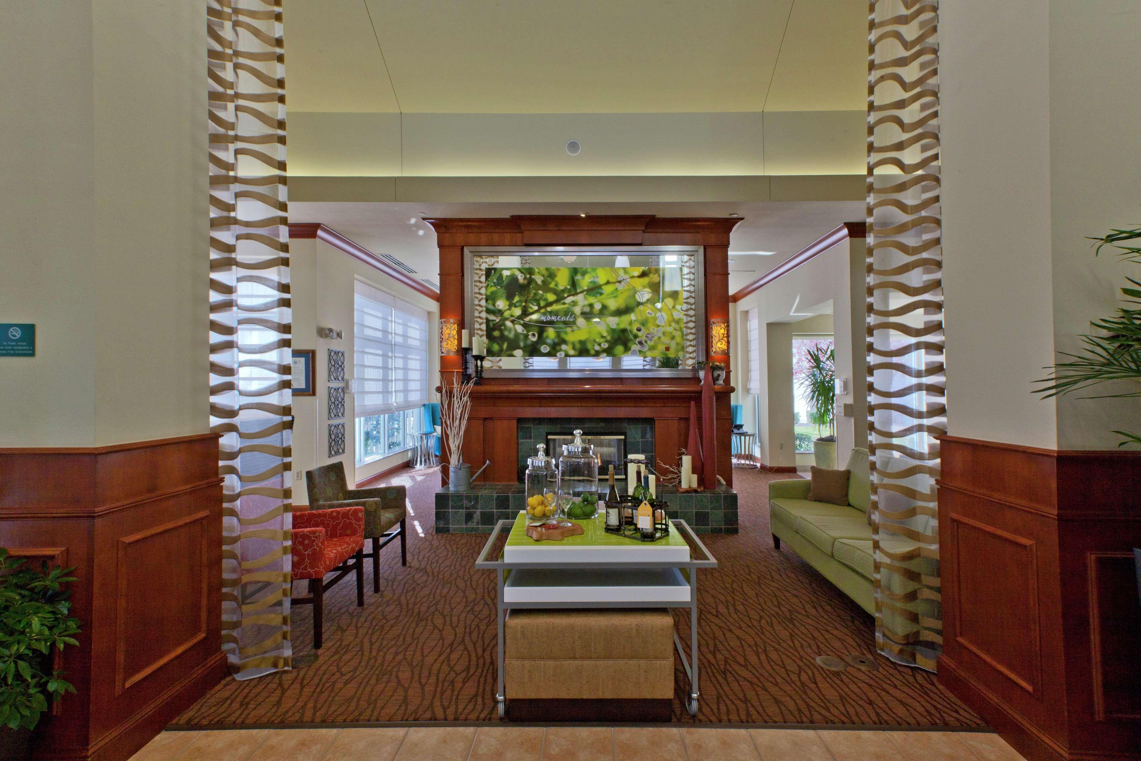 Hilton Garden Inn Oklahoma City Airport Exteriör bild