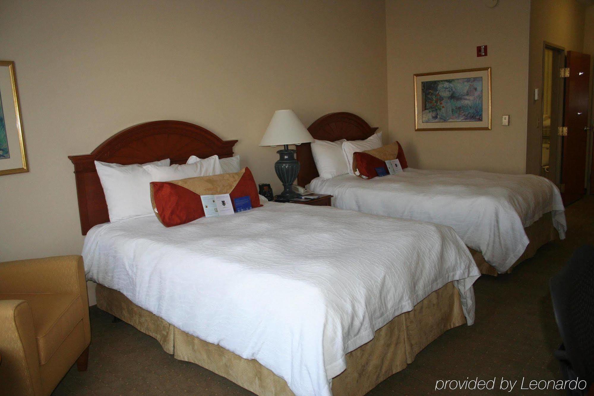Hilton Garden Inn Oklahoma City Airport Rum bild